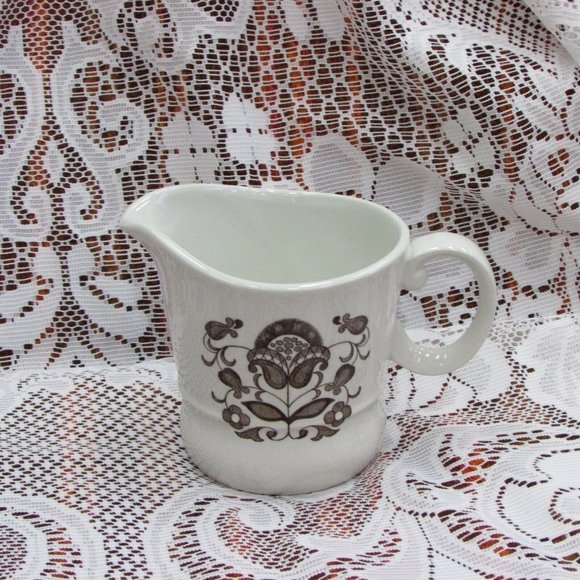 Wood & Sons WELLESLEY Creamer Cream Jug Vintage England Cottagecore - Picture 5 of 9